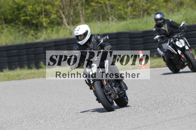 /Archiv-2025/09 22.04.2025 Cornu Master School ADR/gruen-vert/9